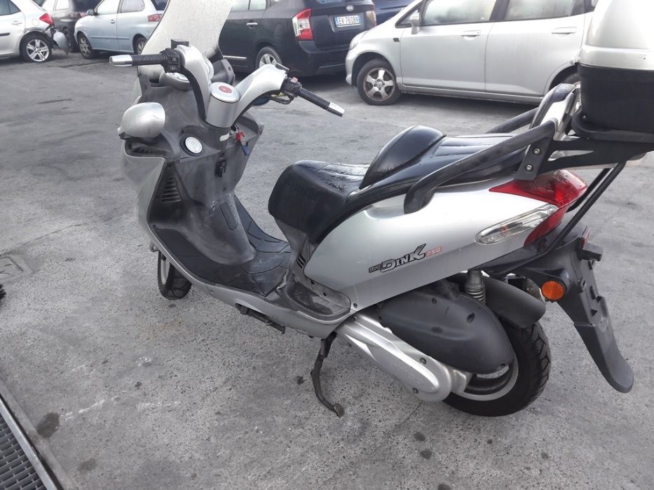 Мотоциклет;скутер Кимко Грандинг(Kymco Grand Ding )-НА ЧАСТ