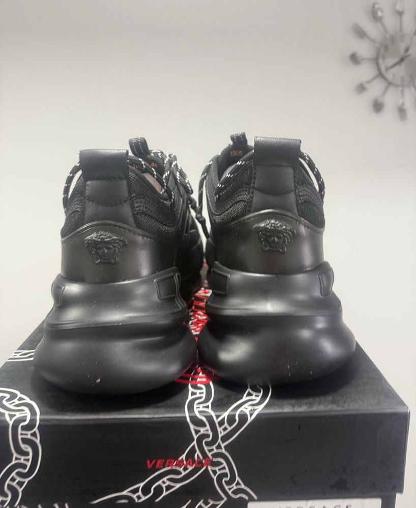 Versace Chain Reaction Black