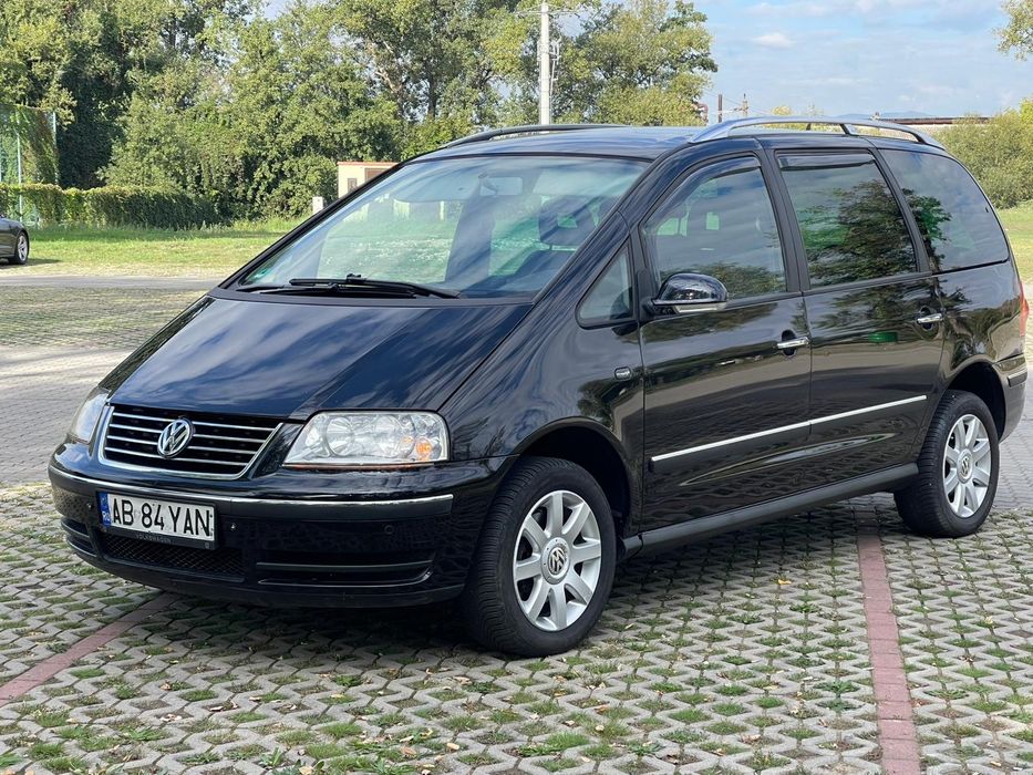 Volkswagen Sharan 2.0 TDI 140 cp