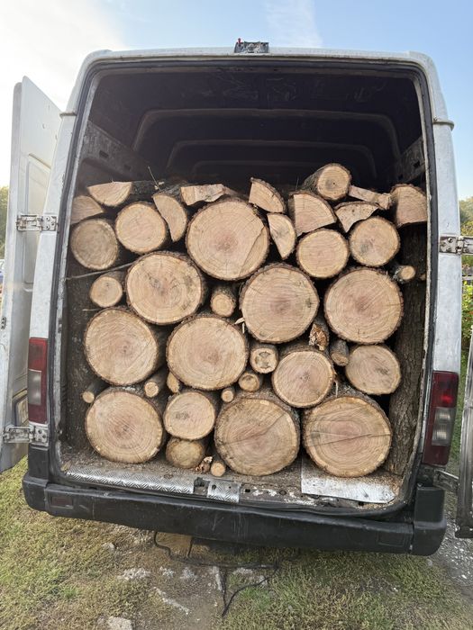 Vând lemne de foc esență tare