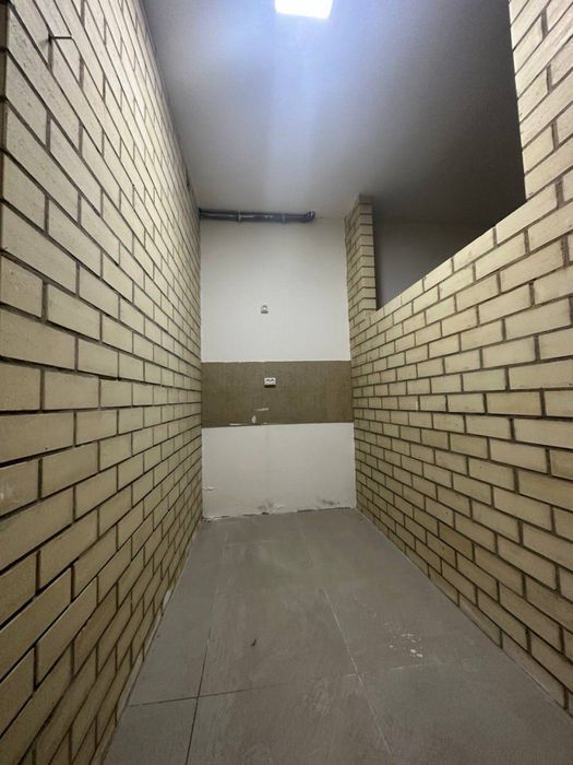 Срочно Продается полуподвал !