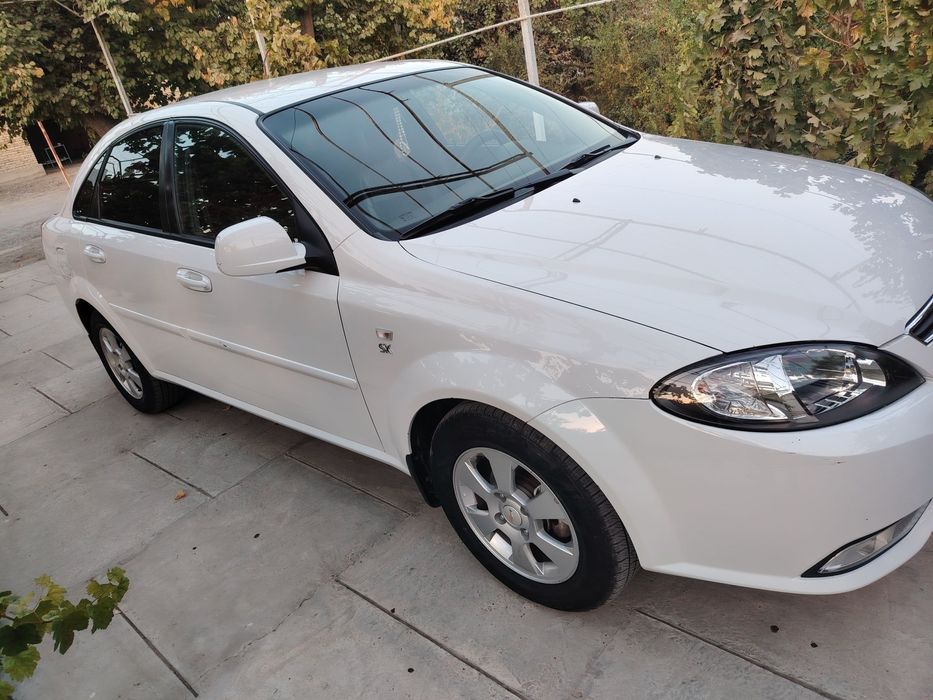 Срочно продается автомобиль Жентра