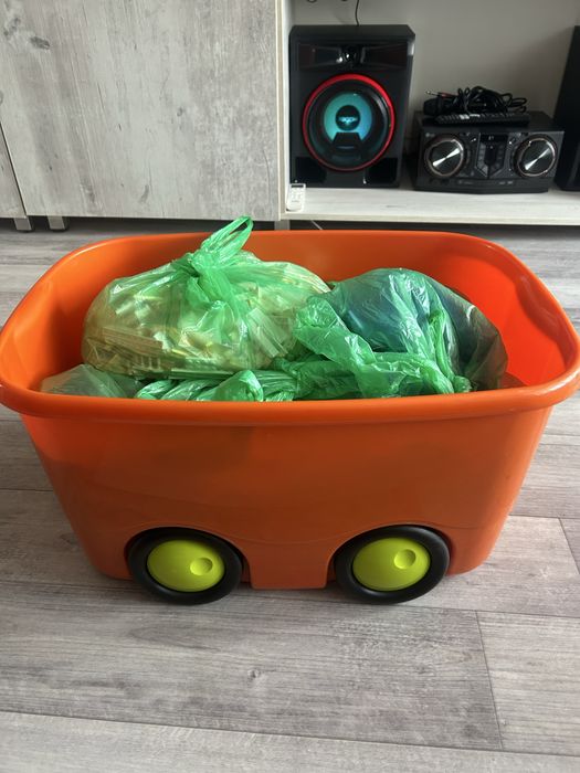 Продам ящик лего