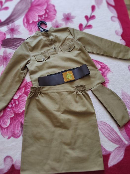 Продам костюм детский