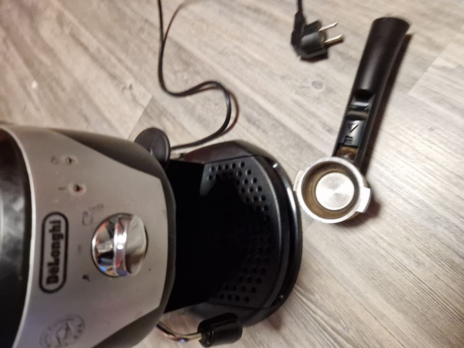 Кафемашина Делонги