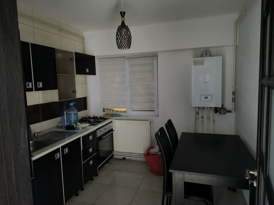 Inchiriez apartament 2 camere
