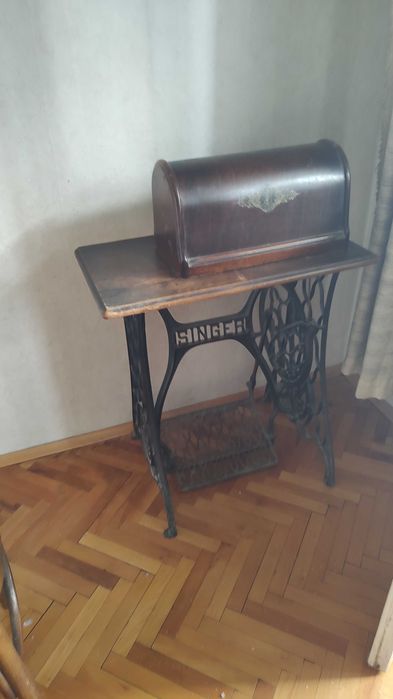 Ретро шевна машина Singer