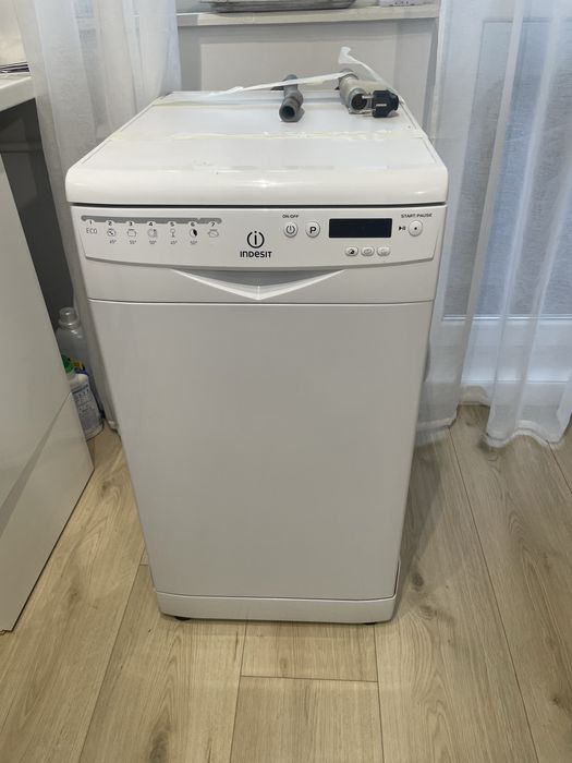 Vand masina spalat vase Indesit