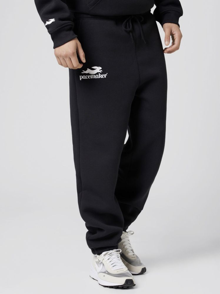 НОВО Pacemaker Kenan Tapered Sweatpants ОРИГИНАЛ мъжко долнище  L-XL