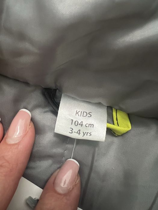 Set pantaloni si geaca ski zapada 3-4 ani Nou