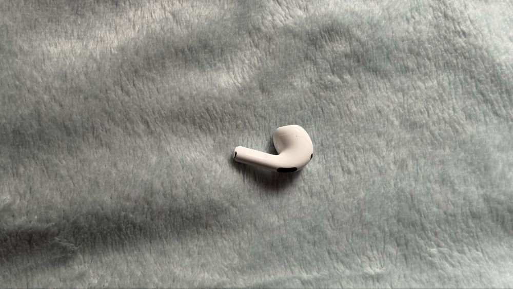 Airpods 3 наушник