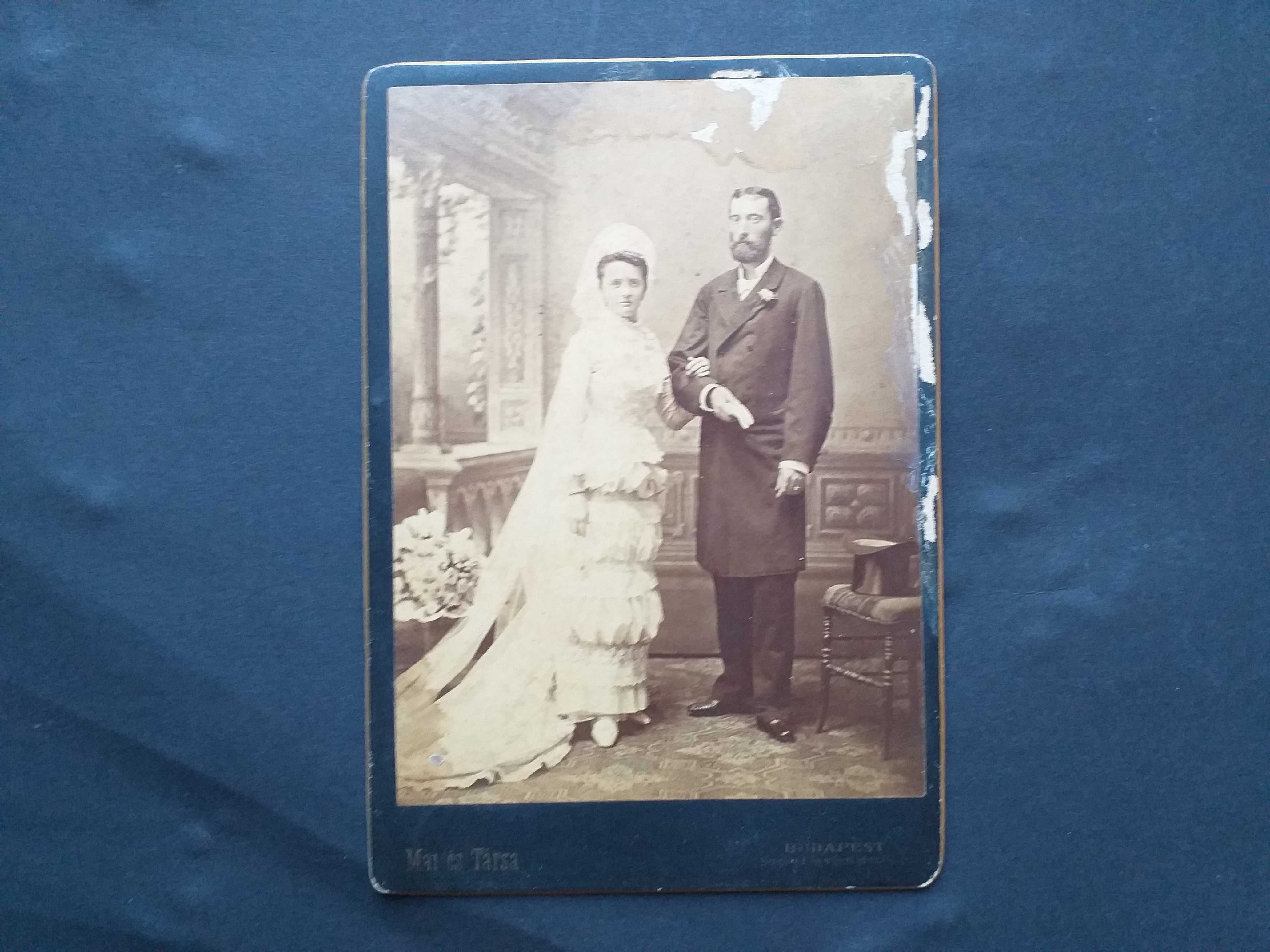 Fotografie veche cartonata, fotografie de nunta probabil