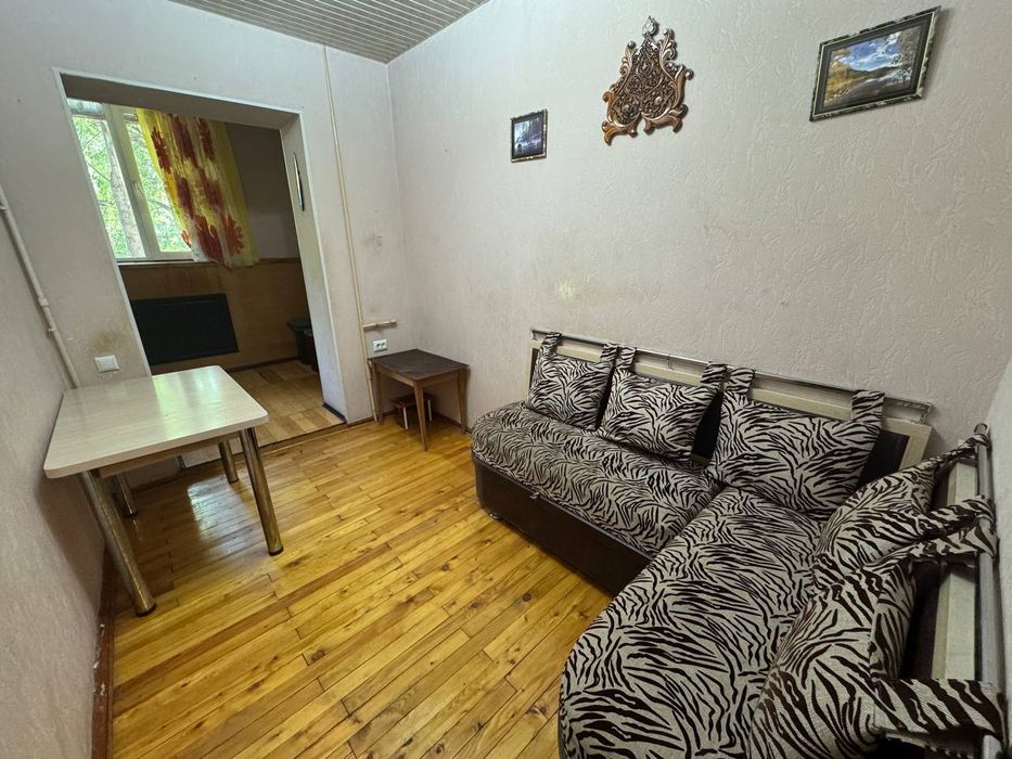 Продам 2-комнатную квартиру на ул.Нукус, в Яккасайском районе. Глинка.
