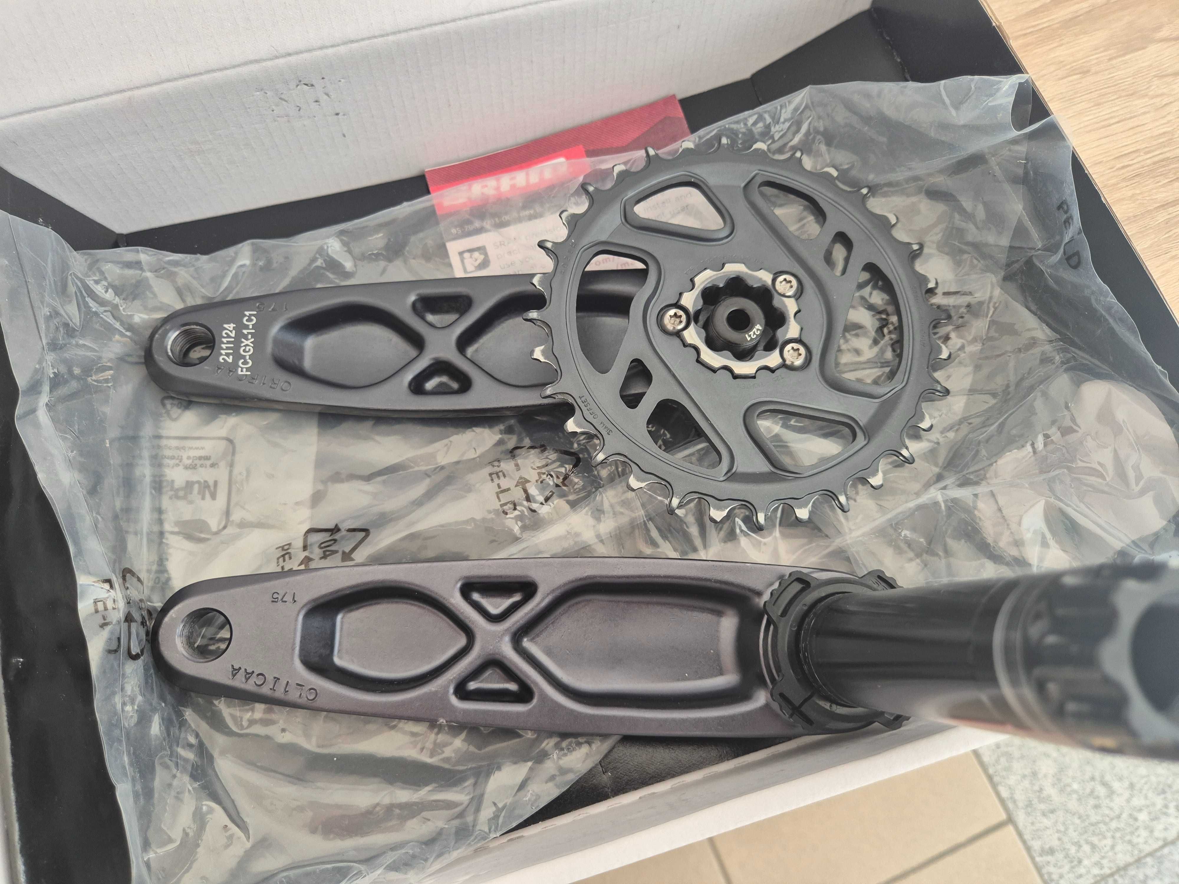 SRAM GX Eagle Boost DUB DM 12-speed Crankset (Курбели)