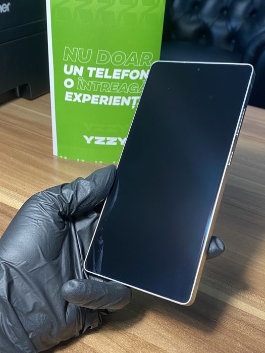 Samsung Galaxy s25 ultra • 512 GB • Titanium Black