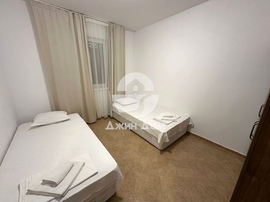 Продава се Четиристаен апартамент в к.к. Слънчев бряг - 120 кв.м за 1000 €/кв.м - Снимка #5