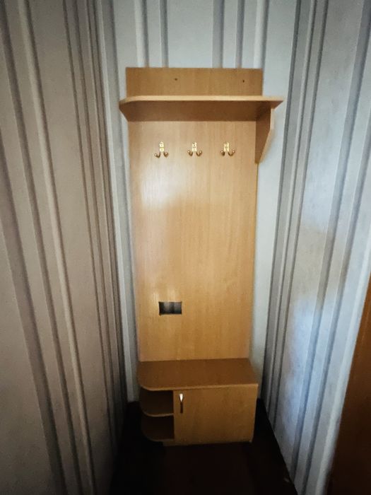 Продам мебель в прихожую