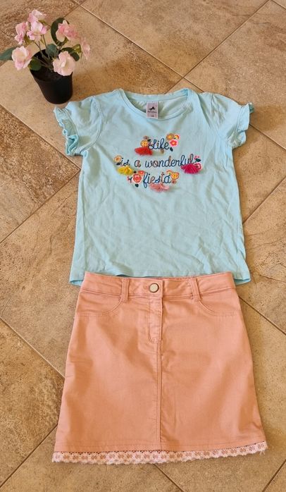 Îmbrăcăminte vara fete 128-134 tricou fusta salopeta