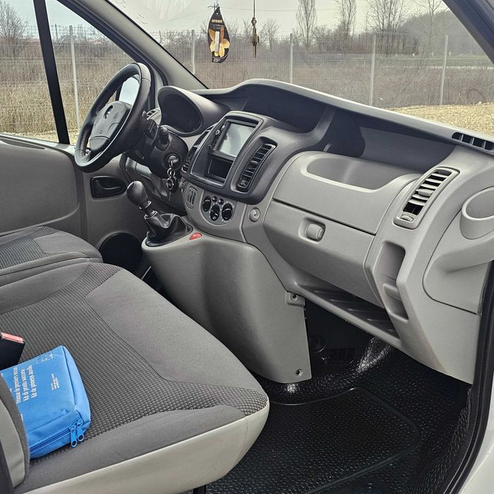 Opel Vivaro 8+1 locuri RATE GARANTIE, Euro 5