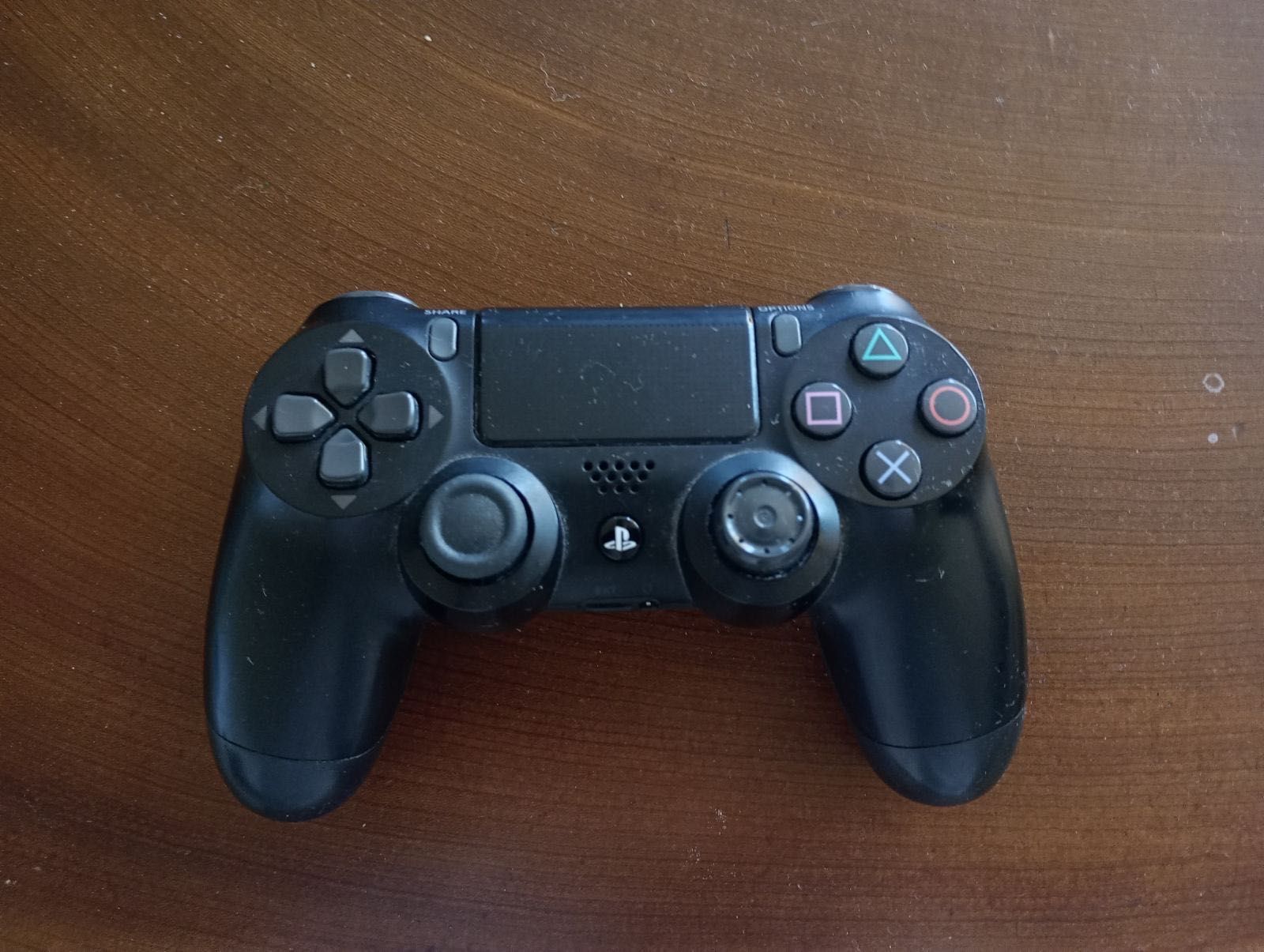 PlayStation 4 pro , PS4 pro с контролери и игри