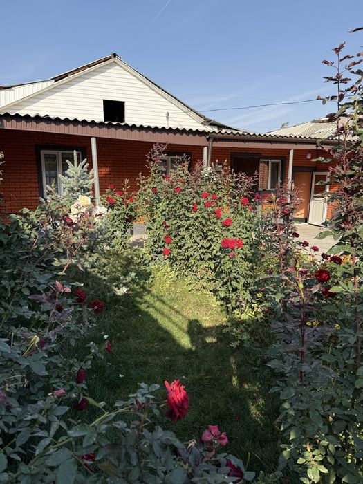 Продам 2 дома из 6 комнат