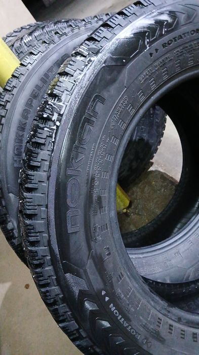 Шины зимний 235 65 R17