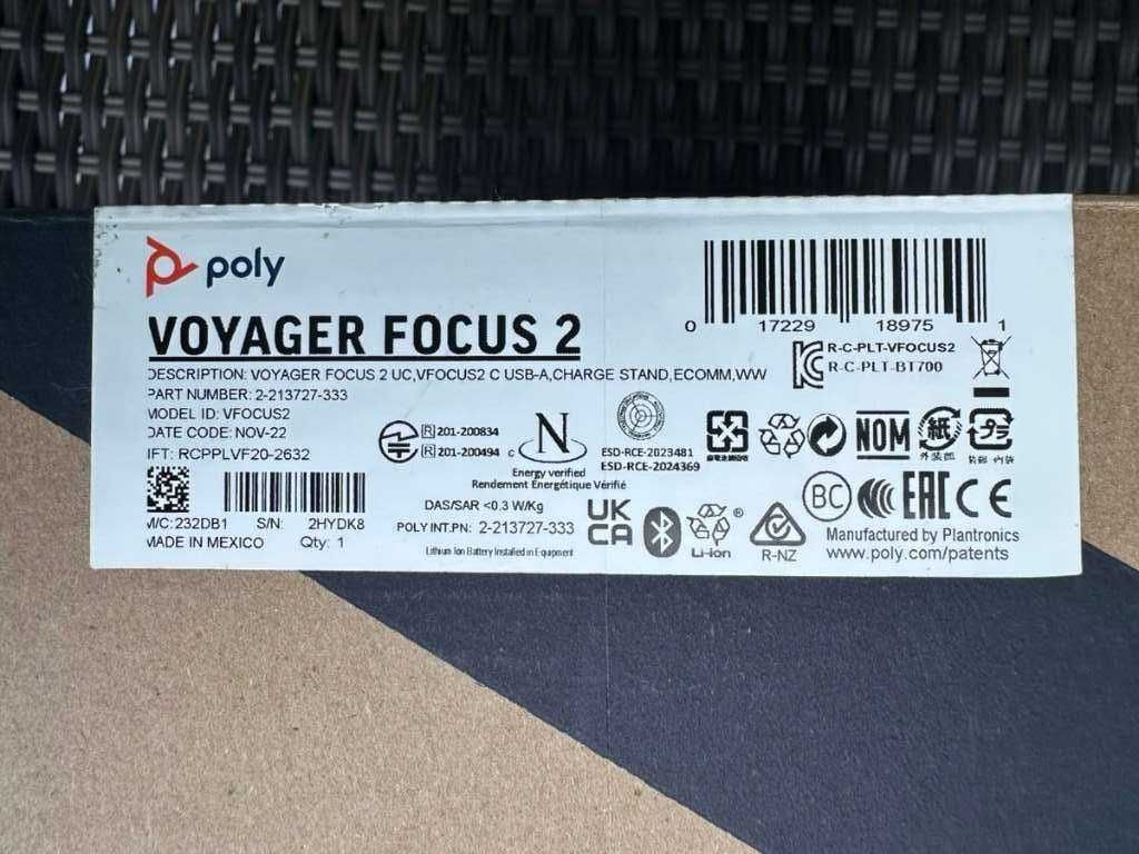 Poly Voyager Focus 2 Bluetooth слушалки headset
