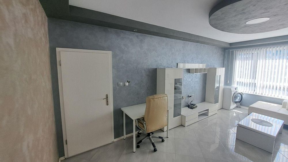 Дава се под наем Двустаен апартамент в София, Гоце Делчев - 60 кв.м за 613.02 € - Снимка #2