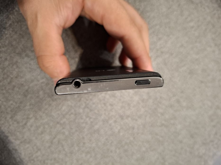 LG Optimus L5 E610V – stare ok, funcțional 100%