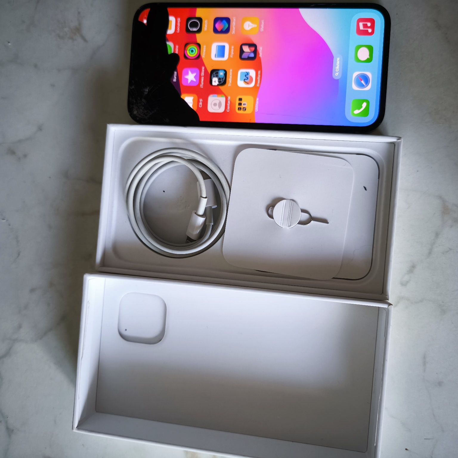 iPhone 13 128gb 90% baterie