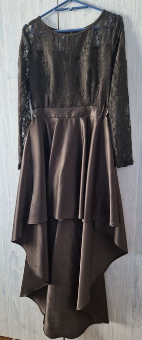 Rochie mini elegantă cu fustă asimetrica