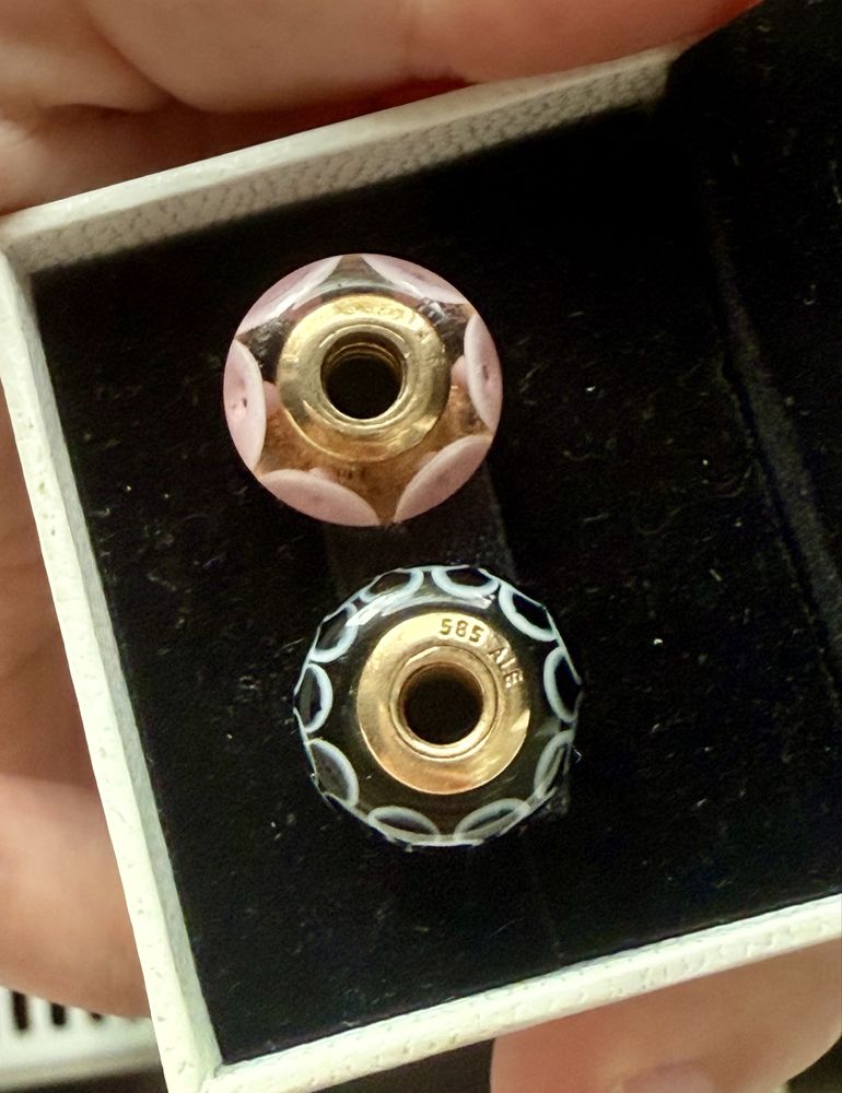 Vand charm murano aur Pandora original 14k