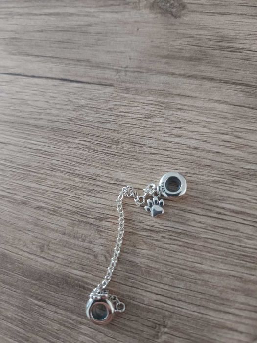 Accesorii Charmuri bratara Pandora