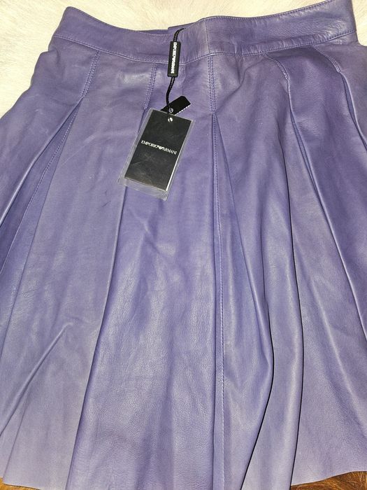 Vand  fusta Emporio Armani  piele naturala fina mov 38