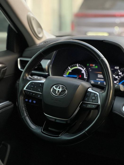 Toyota Highlander Hybrid Limited