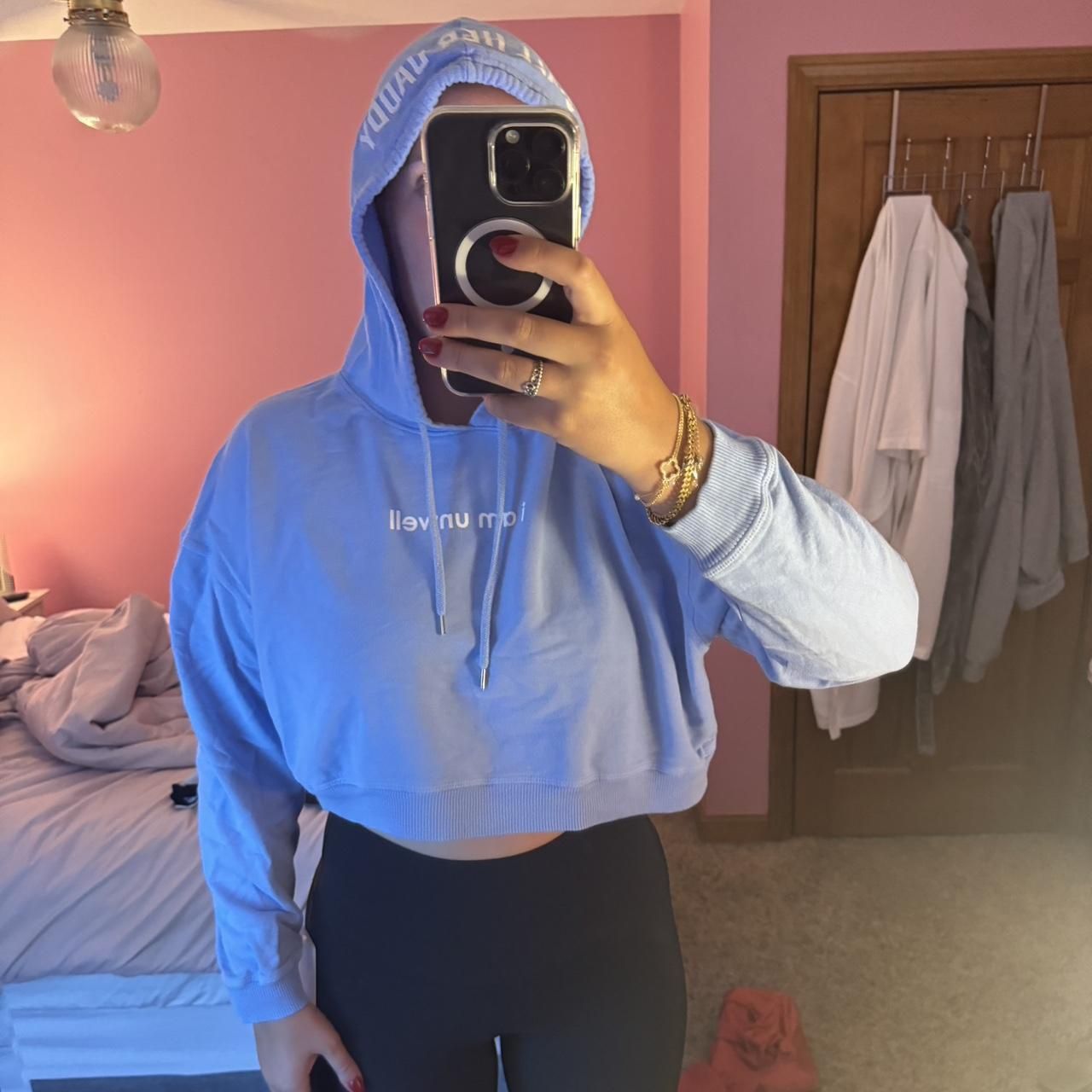 Hoodie тип Crop Top