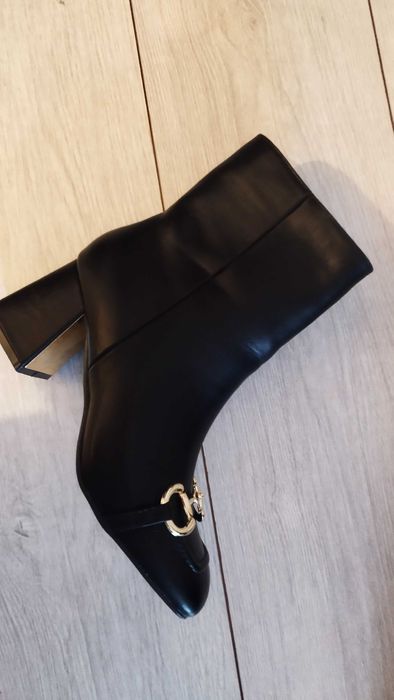 Cizme de dama elegante