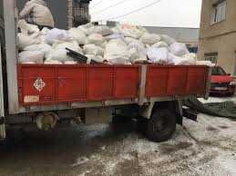 curatenie spatii comerciale , locuinte si eliberare gunoi , moloz