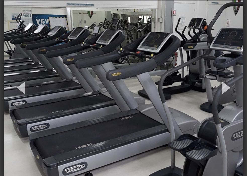 Depozit aparate fitness technogym