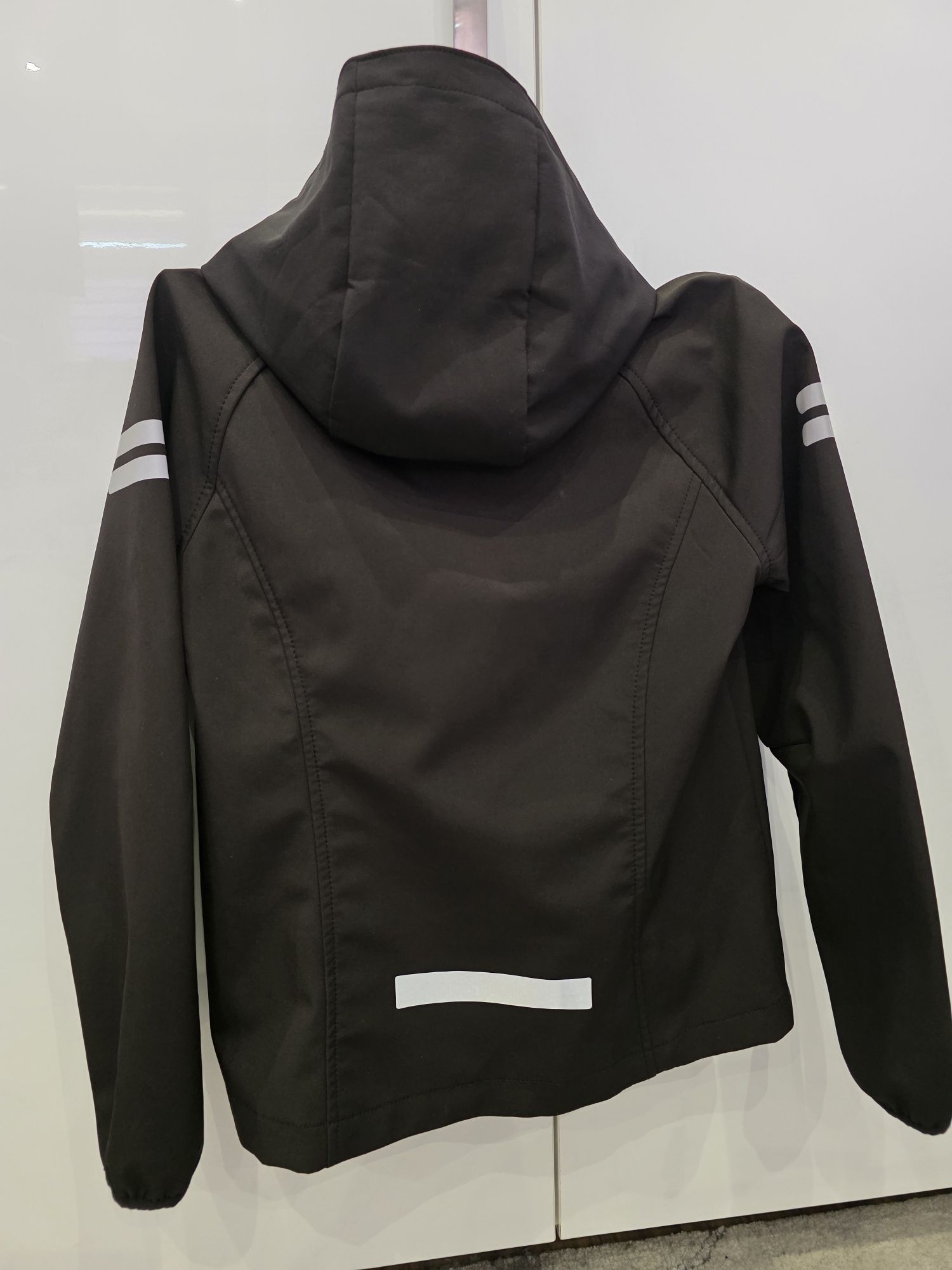 Детско софтшел яке H&M