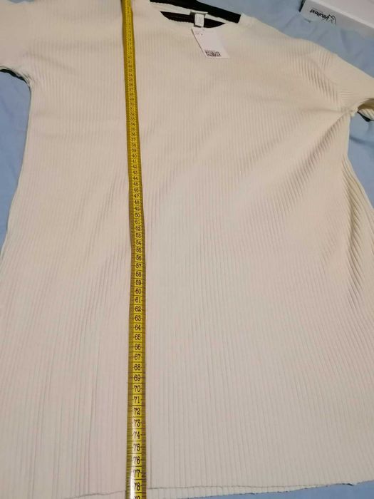 Bluza-rochie cu mânecă scurta. Redusa