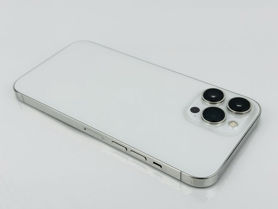 Apple iPhone 13 Pro 128GB Silver Перфектен! Гаранция!