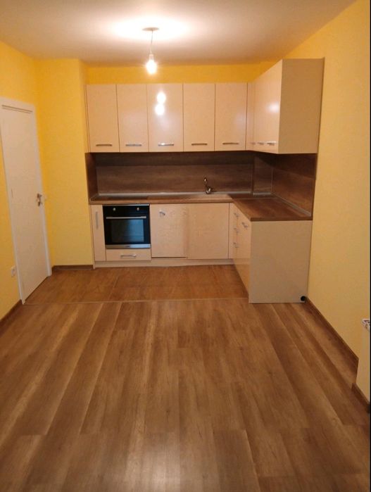 Уютен и изцяло обзаведен двустаен апартамент под наем