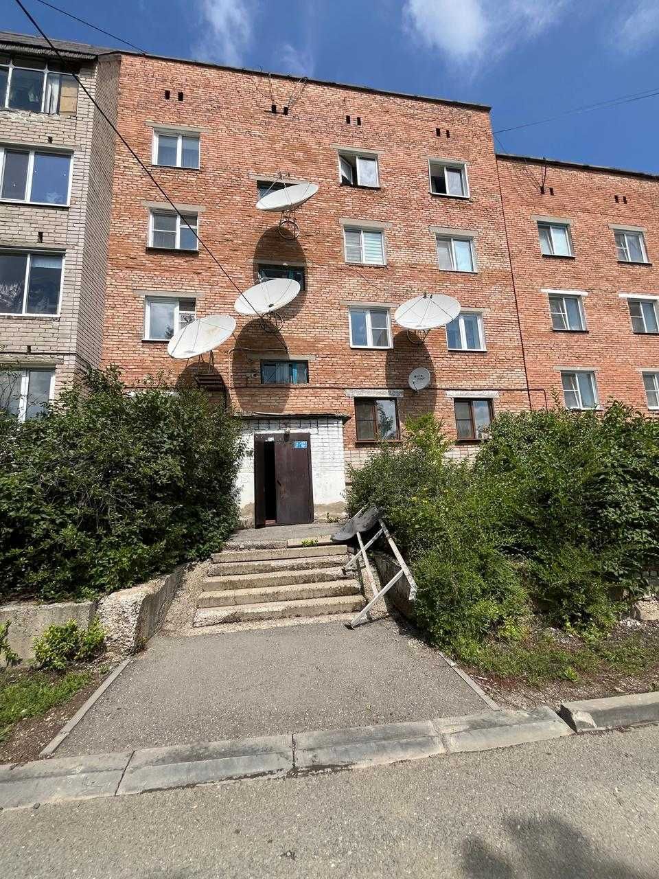 Продам 2х комн квартиру по улице Энтузиастов 9, 4 этаж