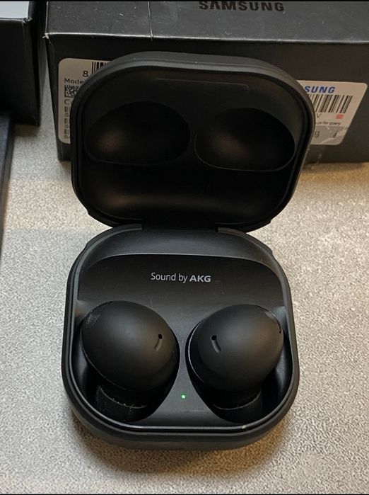 Vând căști Samsung Galaxy Buds 2 Pro