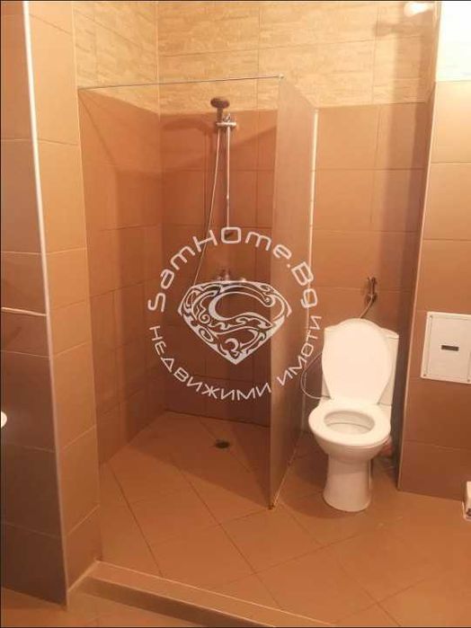 Продава се Тристаен апартамент в Варна, Възраждане 4 - 133 кв.м за 1627 €/кв.м - Снимка #13