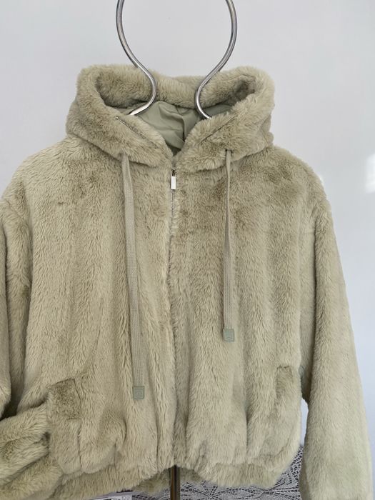 Дамско пухкаво яке тип бомбър