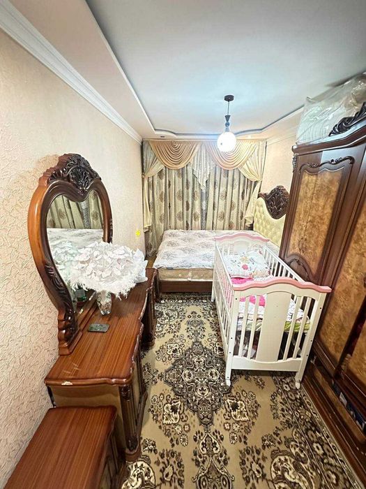 Тинчлик 2/1/5 кирпич 77 серия 
комнаты совмещенный