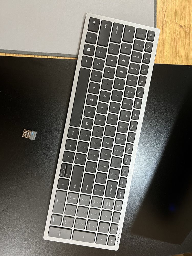 Клавиатура Dell - KB740, безжична, сива