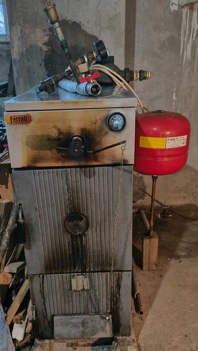 Centrala pe lemne FERROLI